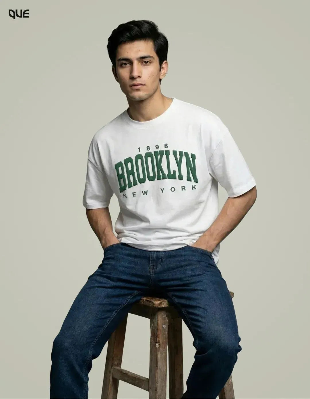 1898 GRAPHIC DOWN SHOULDER T-SHIRT